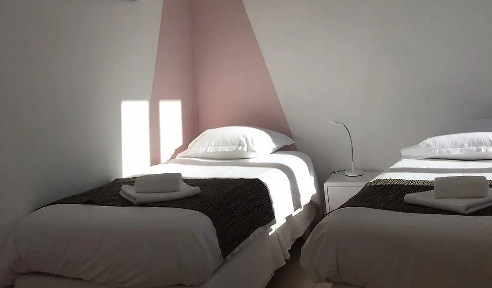 فندق دنمارك نيس 2*,