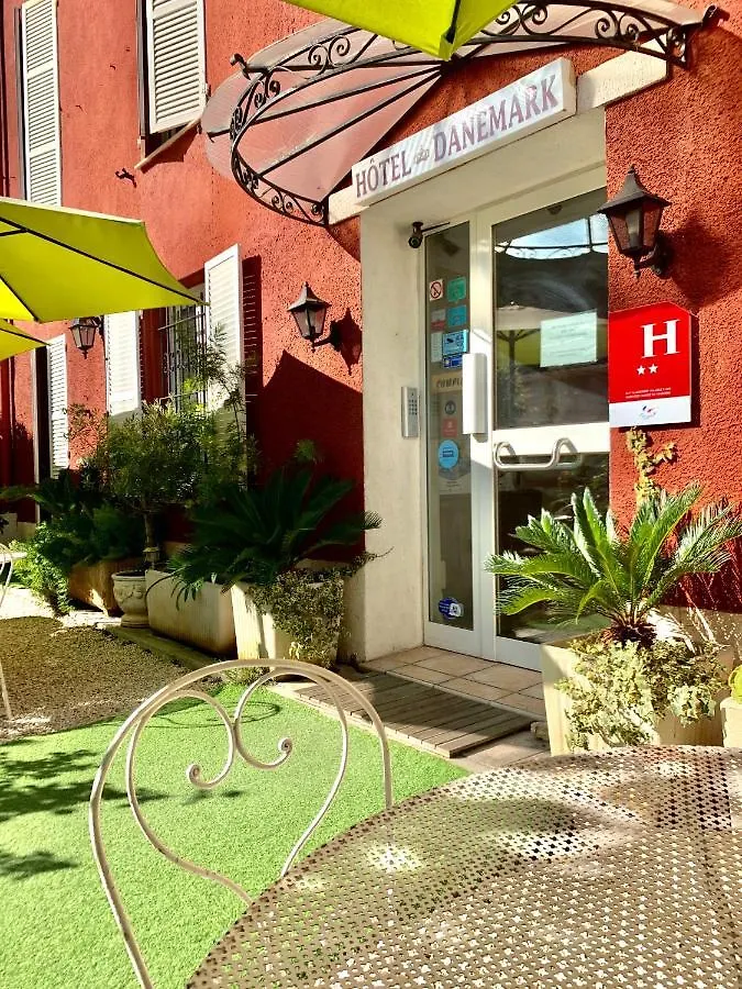 Hotel Danemark Ницца 2*,